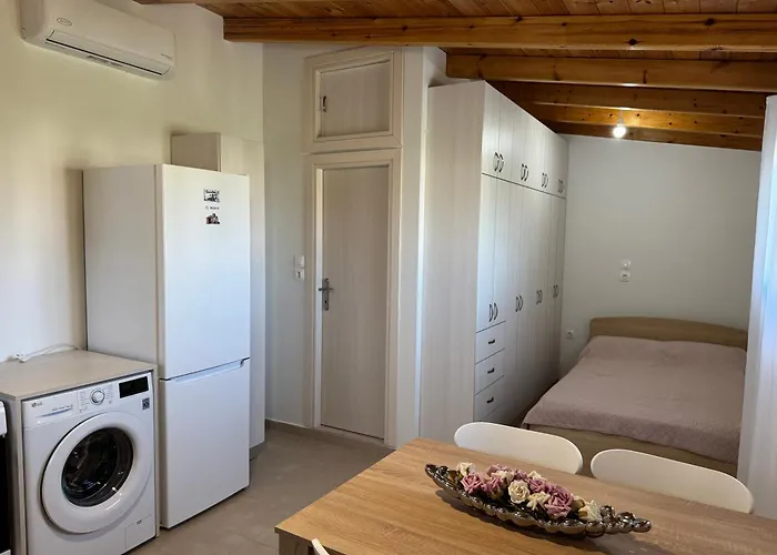 The Wooden Nest Casa vacanze Asgourou
